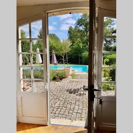 La Grange Du Lac بيت للعطل